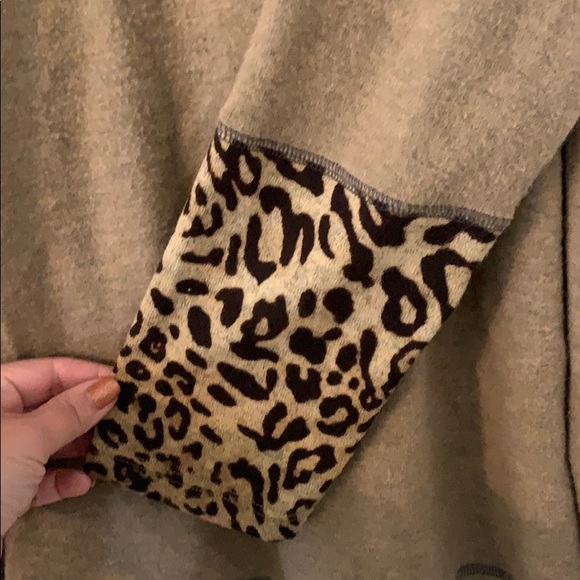 Sweater - Picture 2 of 3